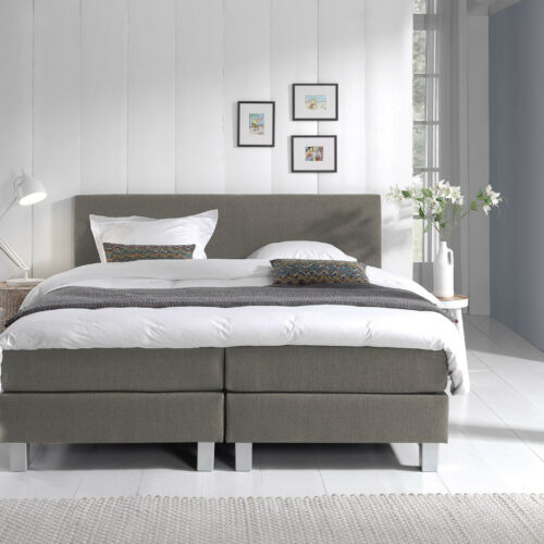 Eefje beige