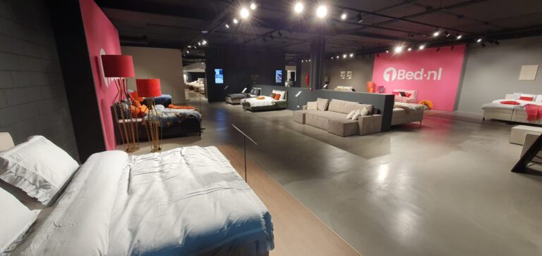 Showroom 1Bed 6